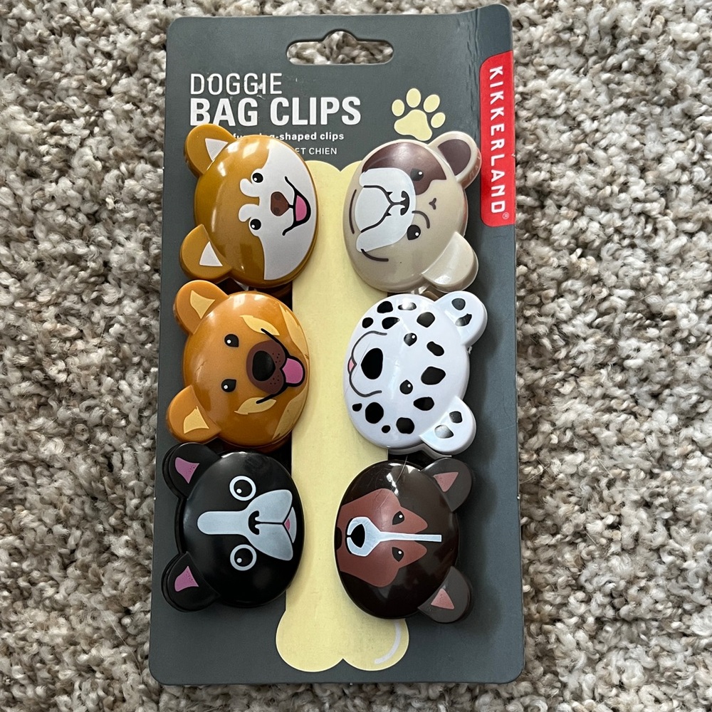 🆕 Doggie Bag Clips